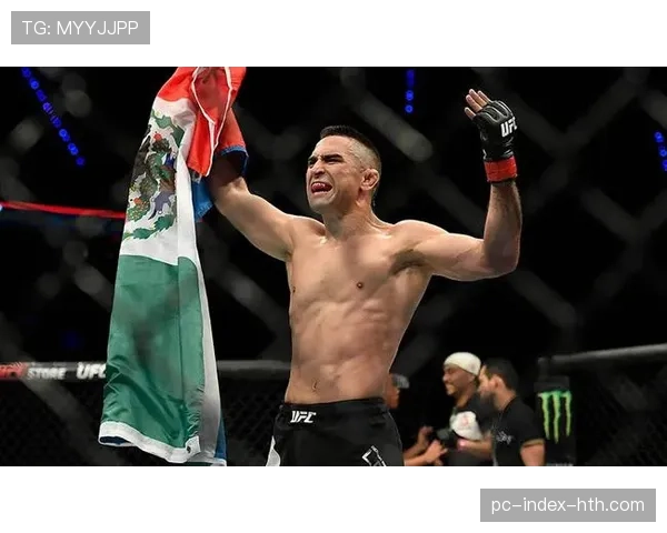 UFC 326期:查尔斯·奥利维拉一致判定完胜麦克斯·霍洛威夺得BMF金腰带 UFC 326期:查尔斯·奥利维拉一致判定完胜麦克斯·霍洛威夺得BMF金腰带